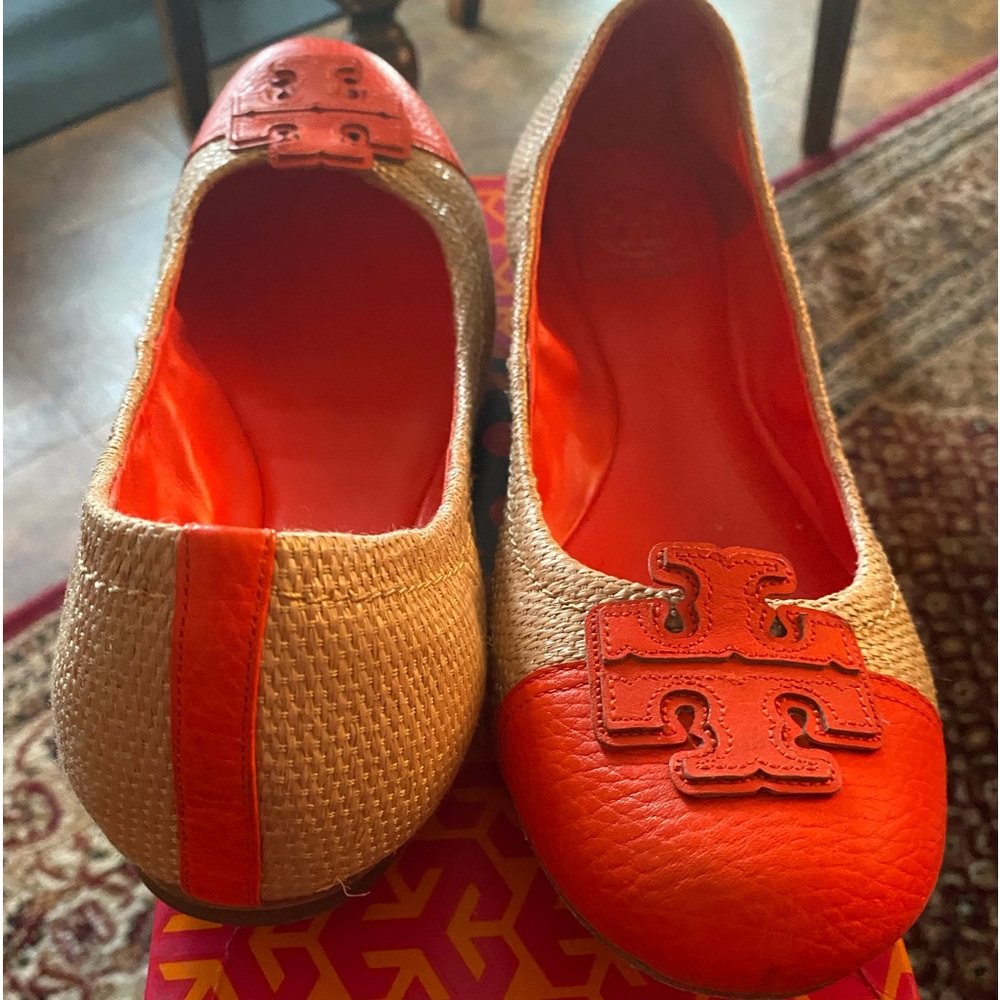 Very nice orange Tory Burch size 10